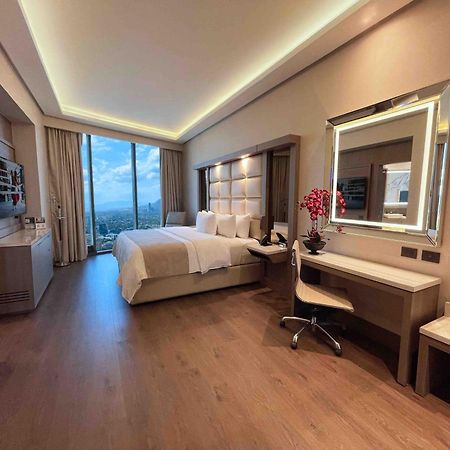 Safi Royal Luxury Metropolitan Hotel San Pedro Garza Garcia ภายนอก รูปภาพ Deluxe room