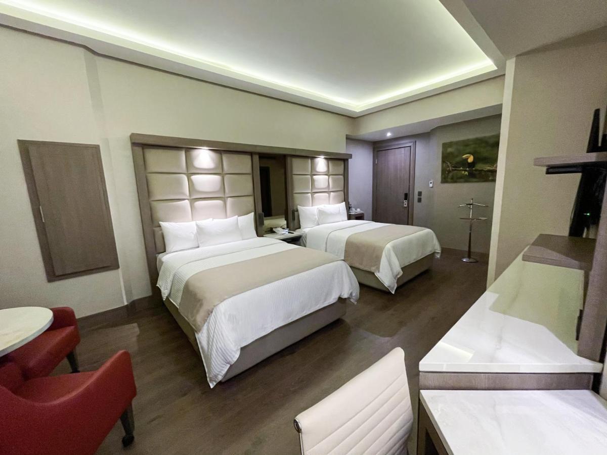 Safi Royal Luxury Metropolitan Hotel San Pedro Garza Garcia ภายนอก รูปภาพ