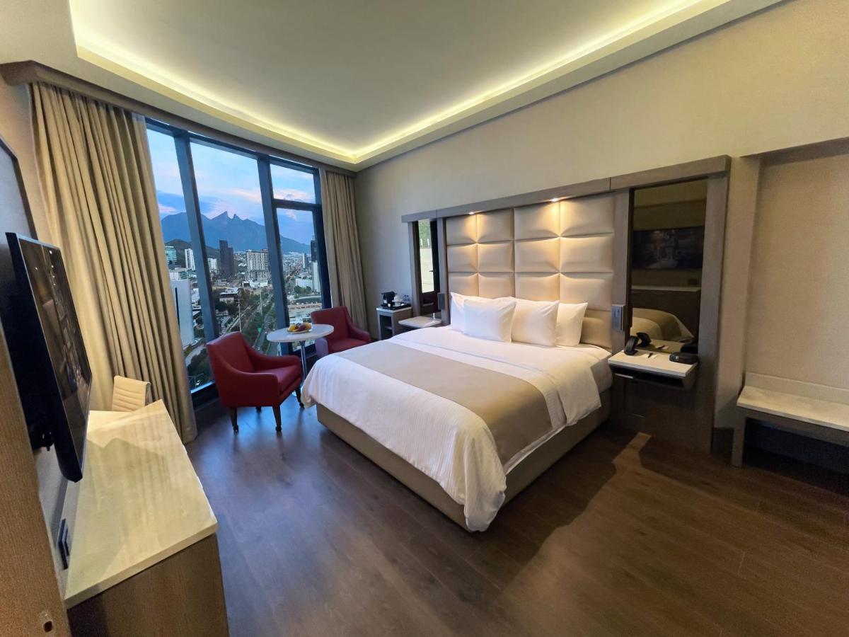 Safi Royal Luxury Metropolitan Hotel San Pedro Garza Garcia ภายนอก รูปภาพ Deluxe room