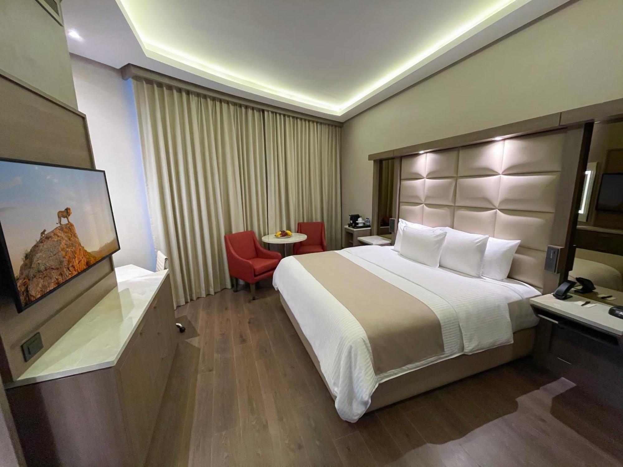 Safi Royal Luxury Metropolitan Hotel San Pedro Garza Garcia ภายนอก รูปภาพ